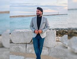 العميل عمرو بروز العصرية