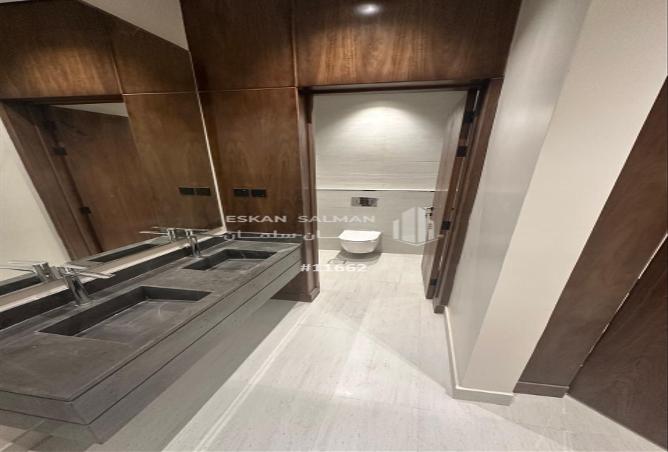 247954 - Property Image 3