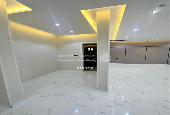 248236 - Property Image 2