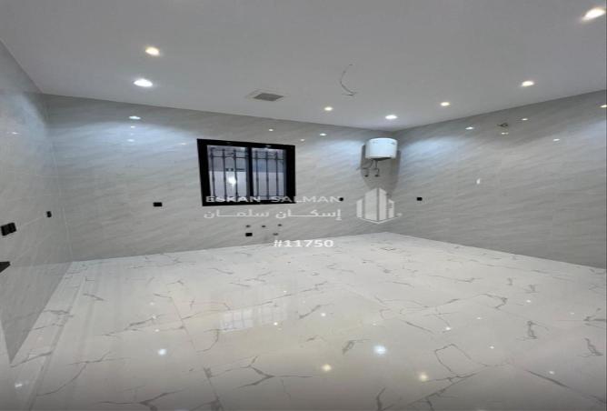 248236 - Property Image 3