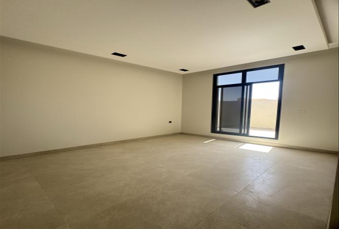 250076 - Property Image 3