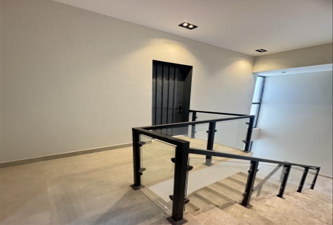 250076 - Property Image 2