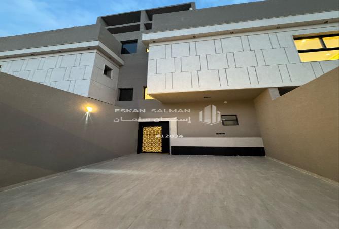 250180 - Property Image 3