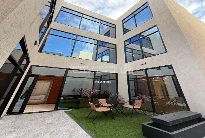 250231 - Property Main Image