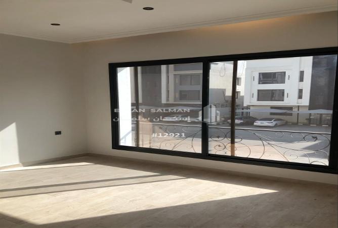 250359 - Property Image 2