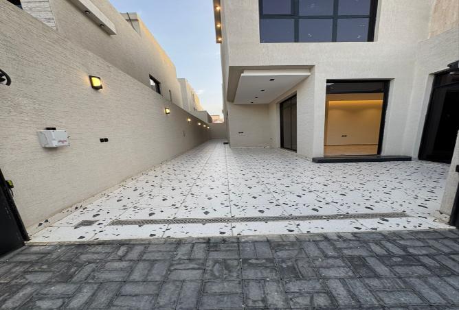 250842 - Property Image 3