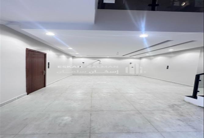 251136 - Property Image 2