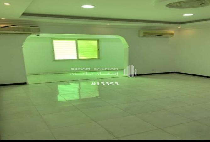 251168 - Property Image 3