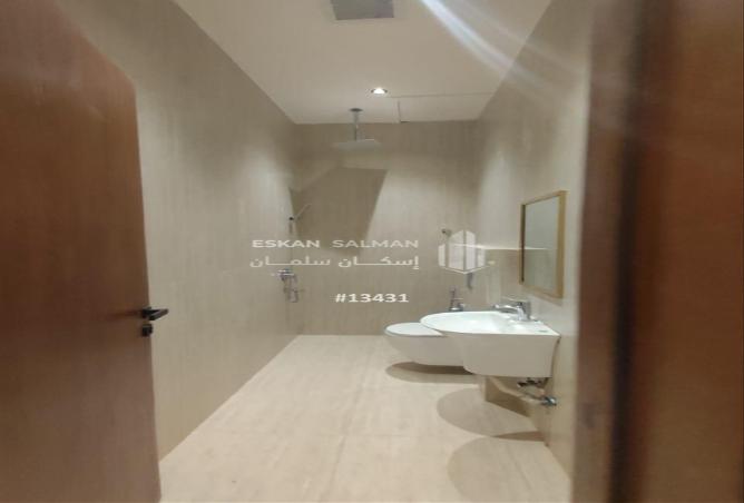 251181 - Property Image 3