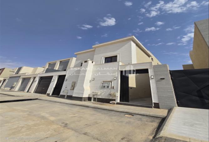 249865 - Property Image 2