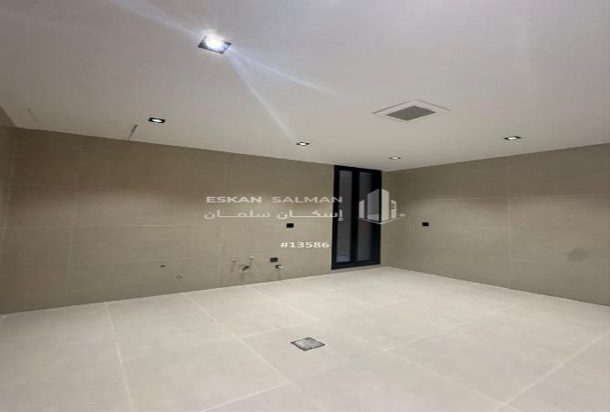 251379 - Property Image 3