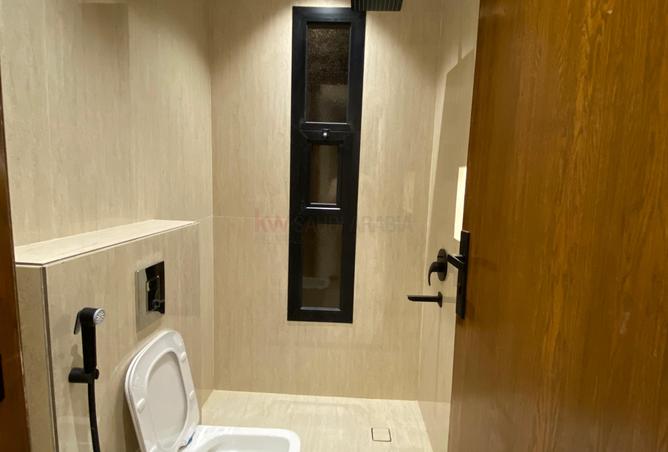 251558 - Property Image 3