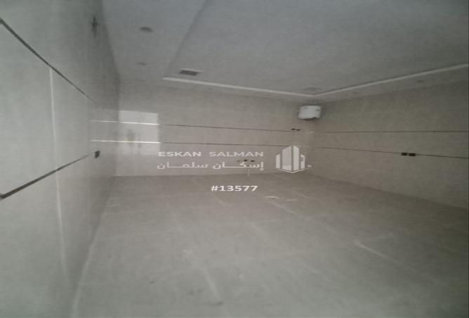 251439 - Property Image 3