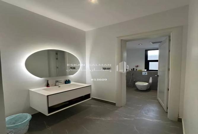 251489 - Property Image 2