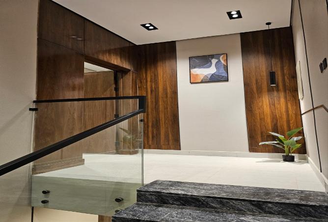 251580 - Property Image 2