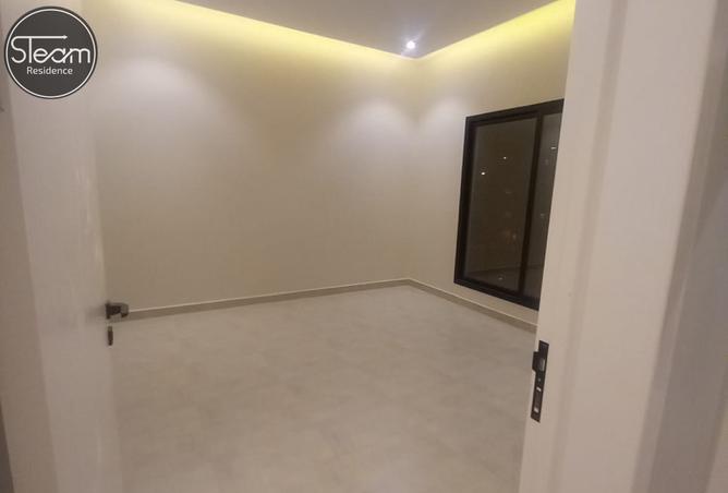 251753 - Property Image 2