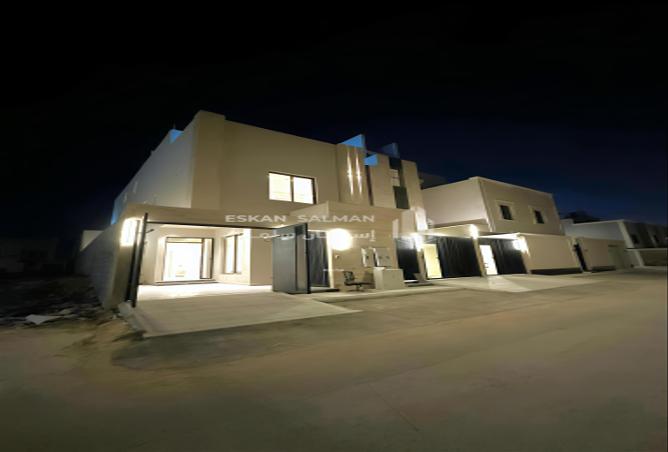 251845 - Property Image 2