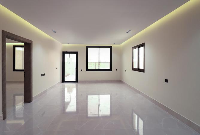 251855 - Property Image 3