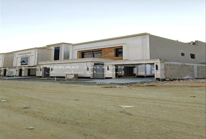 251895 - Property Image 2