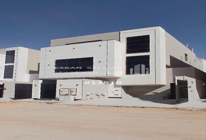 251928 - Property Image 2