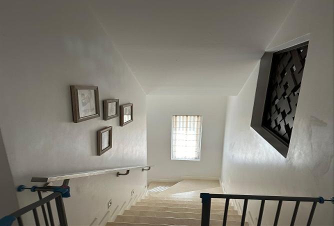 251963 - Property Image 2