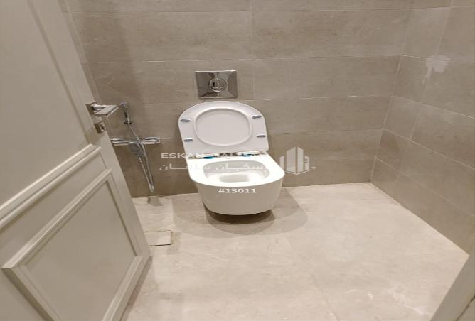 252084 - Property Image 3