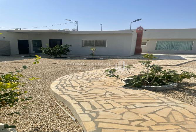 252118 - Property Main Image