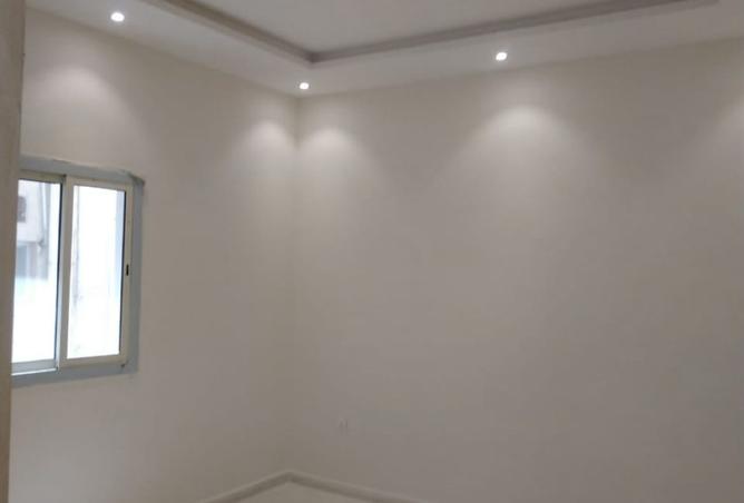 252194 - Property Image 3