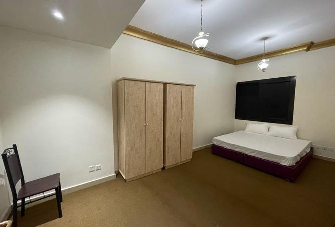 252197 - Property Image 3