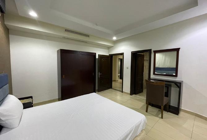 252294 - Property Image 2