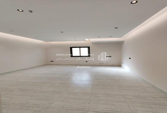 252362 - Property Image 2