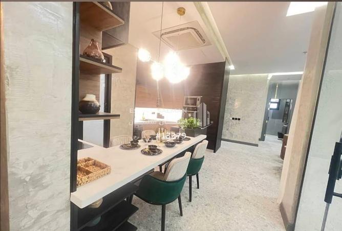 252411 - Property Image 2