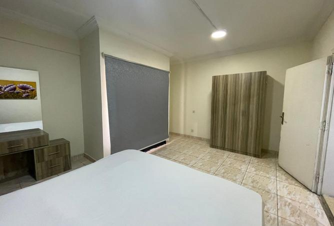 252460 - Property Image 2