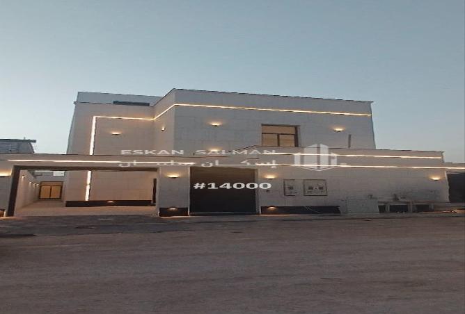 252517 - Property Image 2