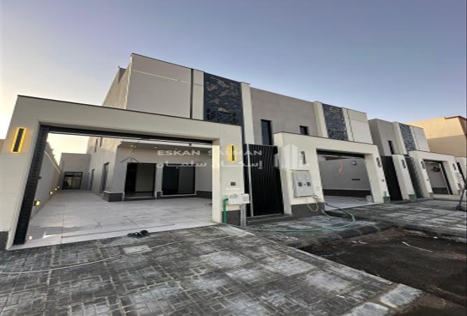 252562 - Property Image 2