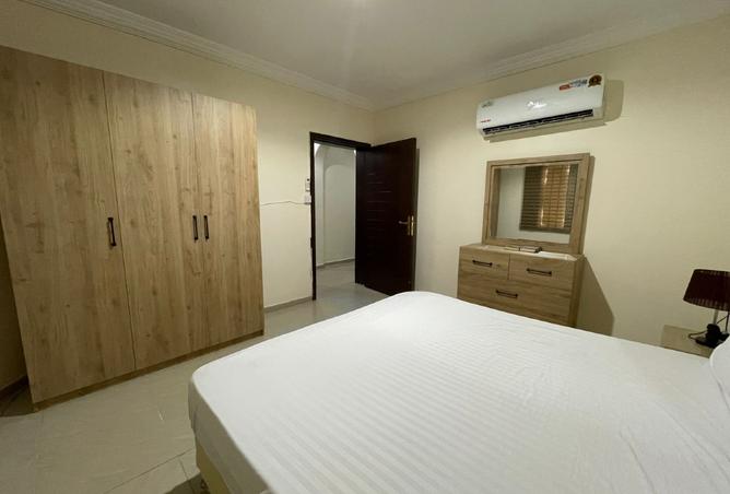 252572 - Property Image 2