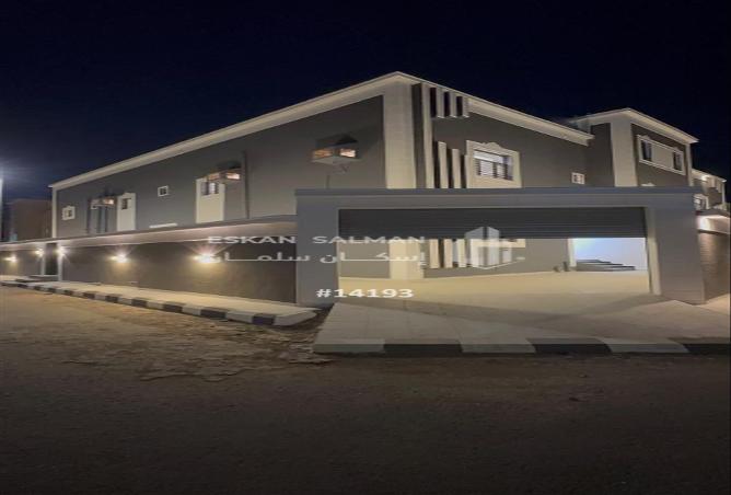 252962 - Property Image 2