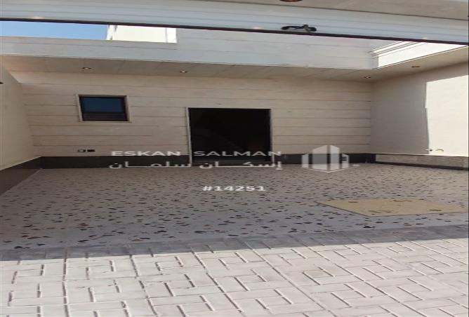 253075 - Property Image 3