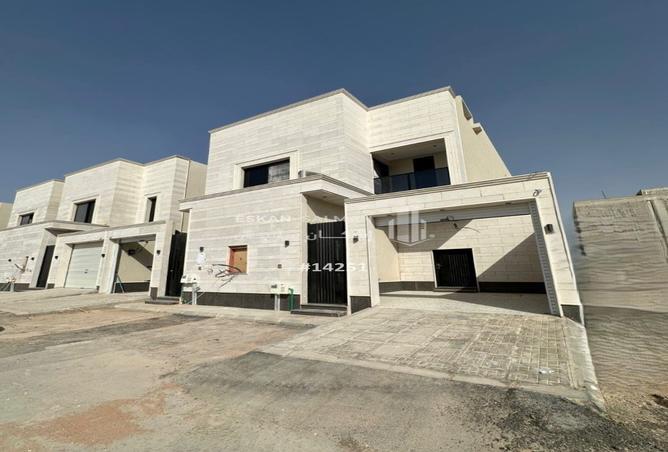 253075 - Property Image 2