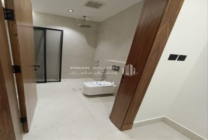 253131 - Property Image 3