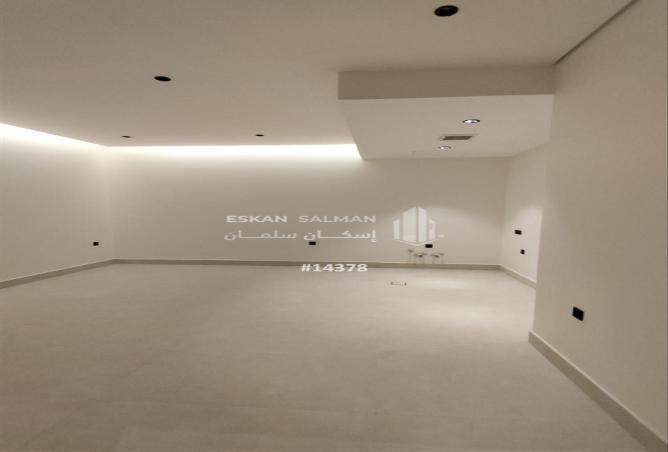 253201 - Property Image 3