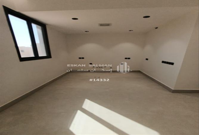 253203 - Property Image 2