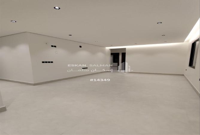 253206 - Property Image 2