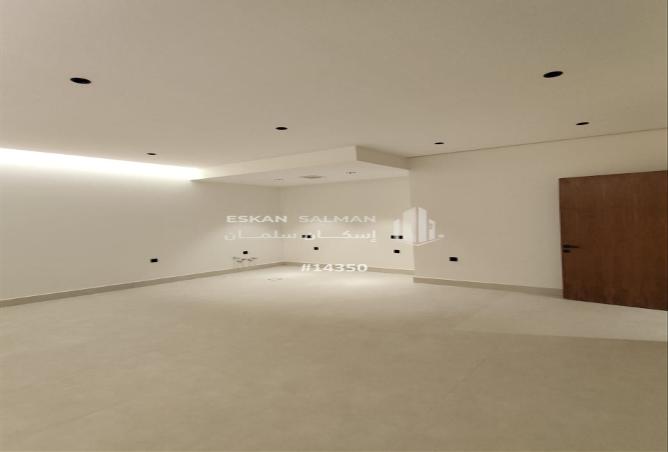 253207 - Property Image 3