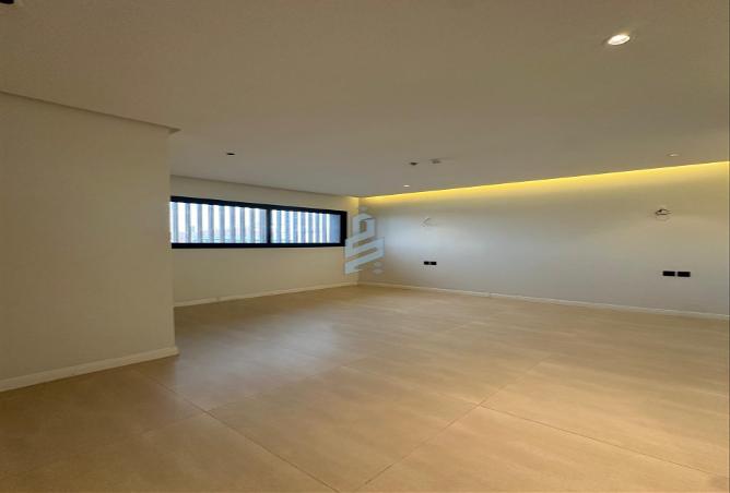 253244 - Property Image 3