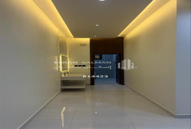 253286 - Property Image 2