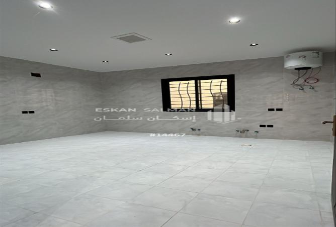 253415 - Property Image 3