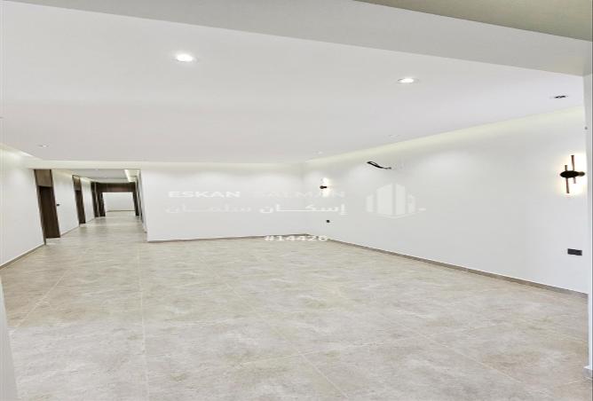 253464 - Property Image 2