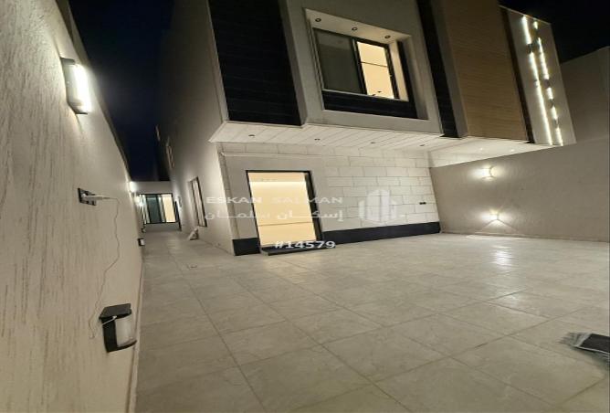 253543 - Property Image 3