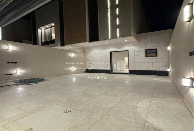 253512 - Property Image 2